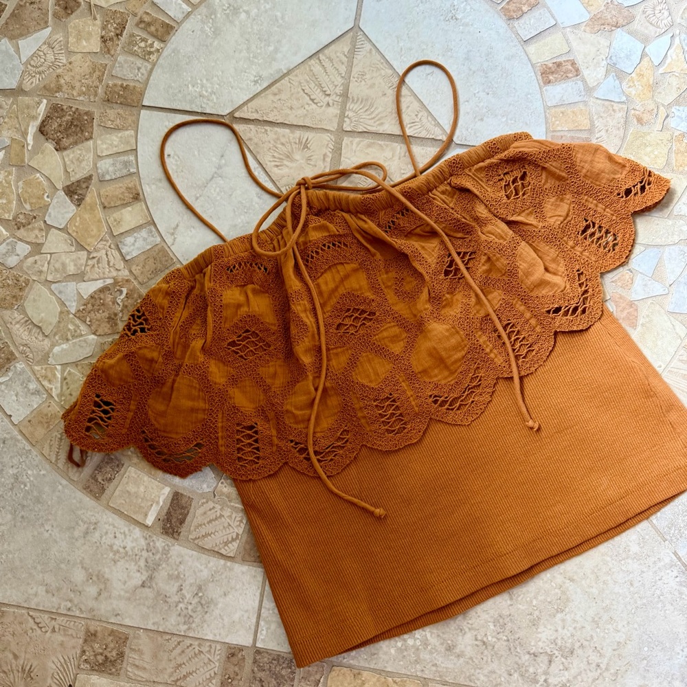 Anthropologie Terracotta Lace Halter Top EUC XS